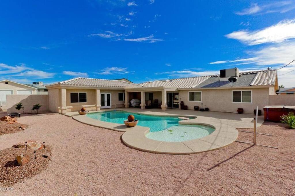 Private View On The Lake Side Of 95! Sleeps 16 Lake Havasu City Extérieur photo